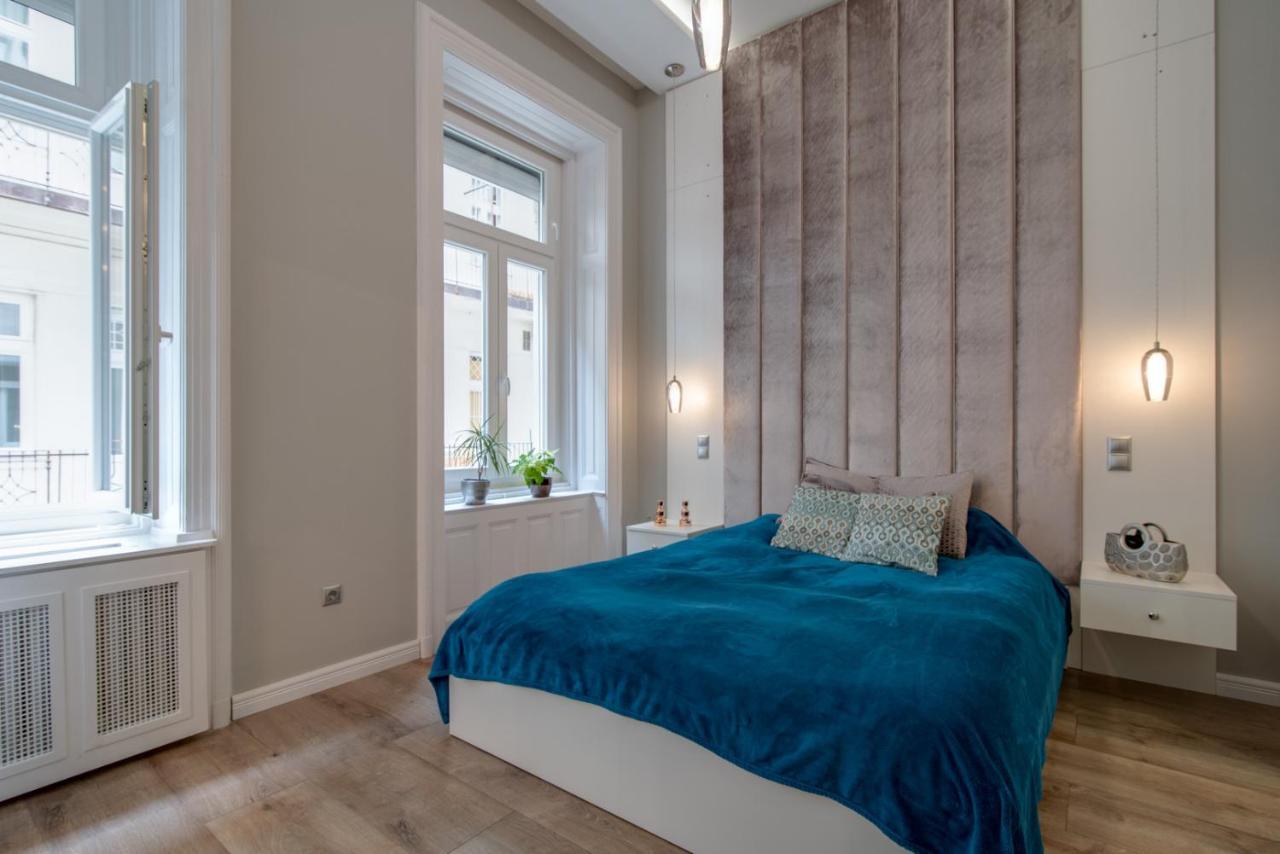 Ferienwohnung Helios Downtown Martha Budapest Exterior foto